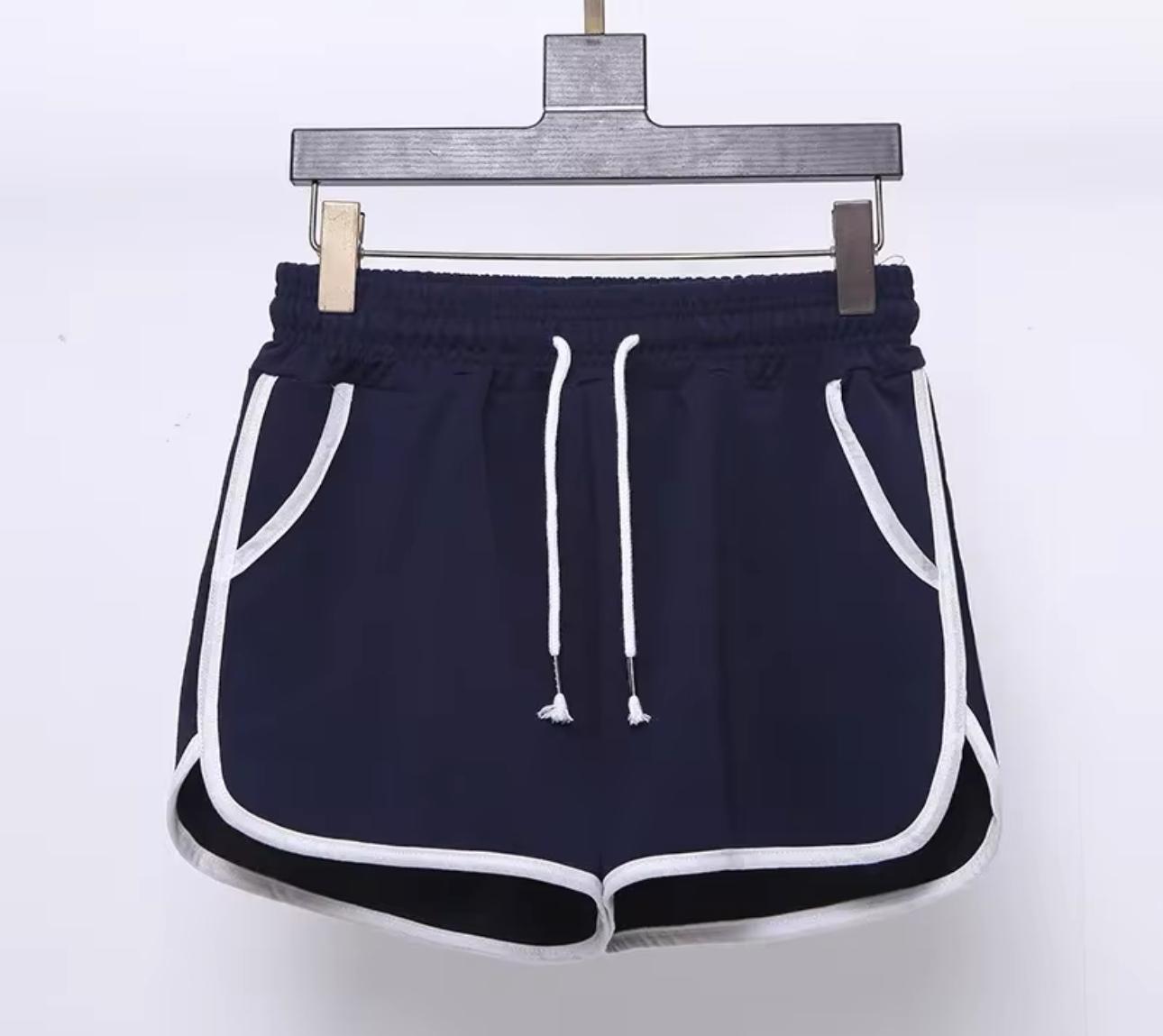 BUM SHORTS 