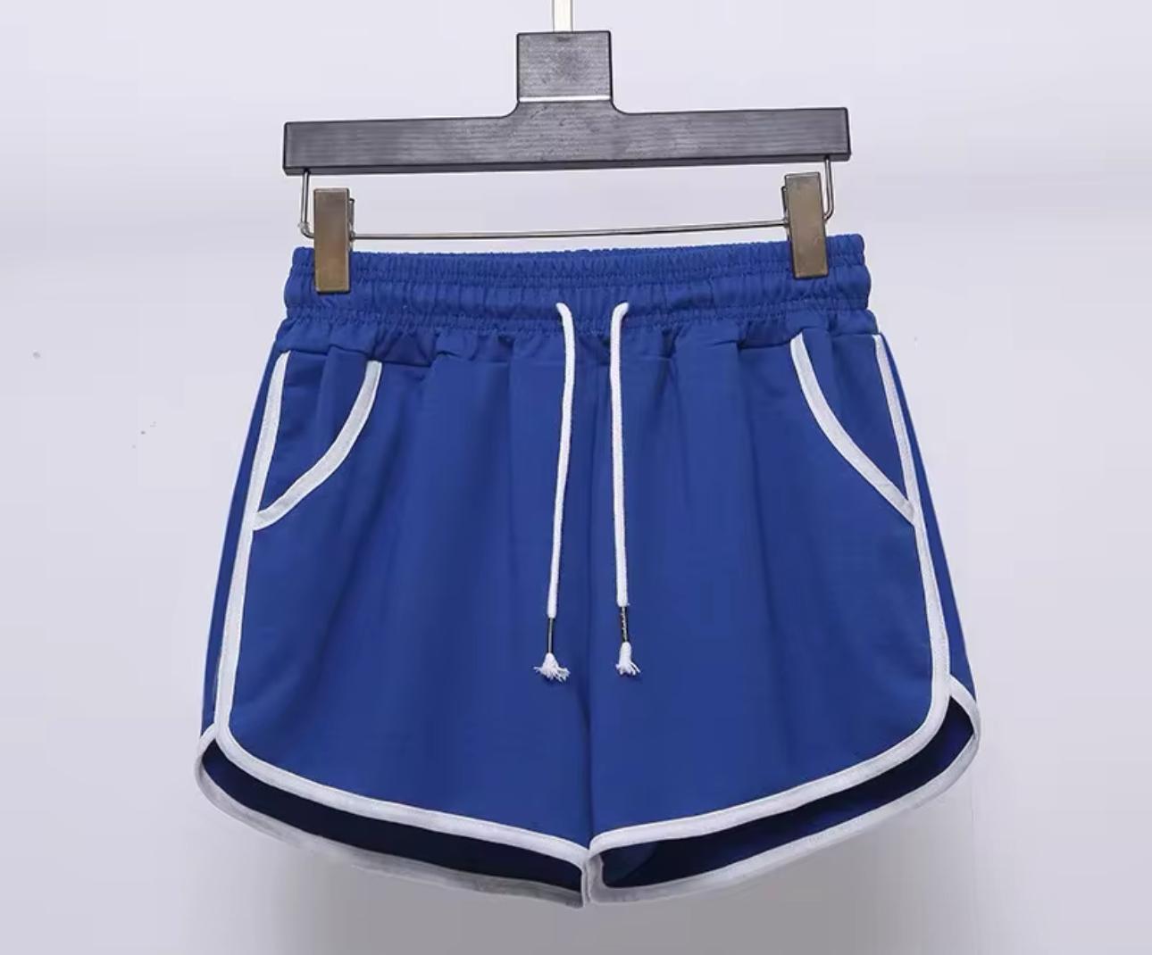 BUM SHORTS 