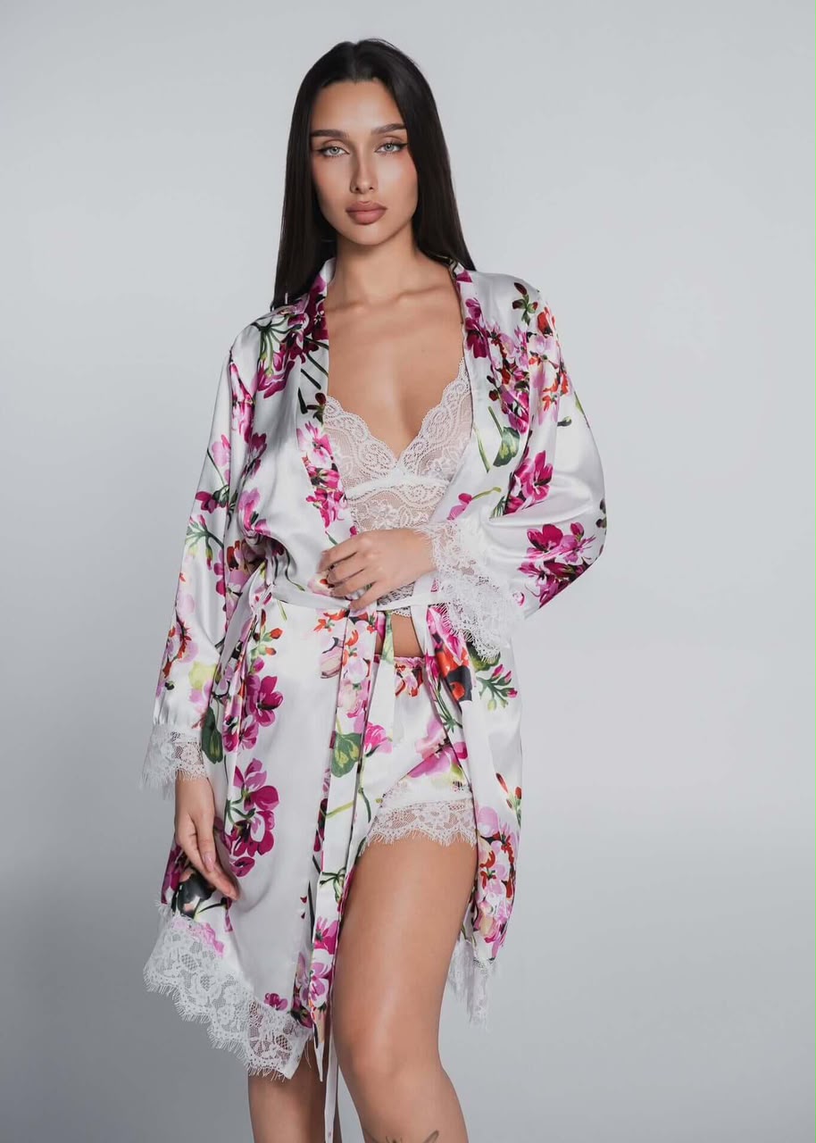 NIGHTWEAR WITH COAT
