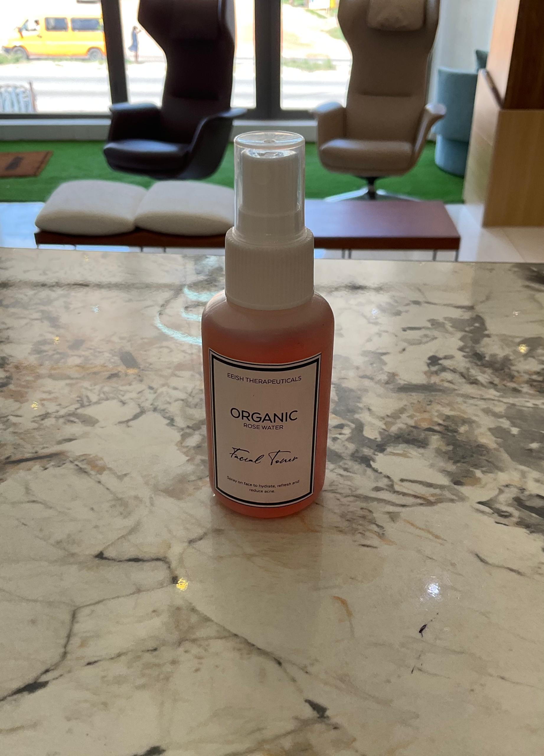 eeish-facial toner