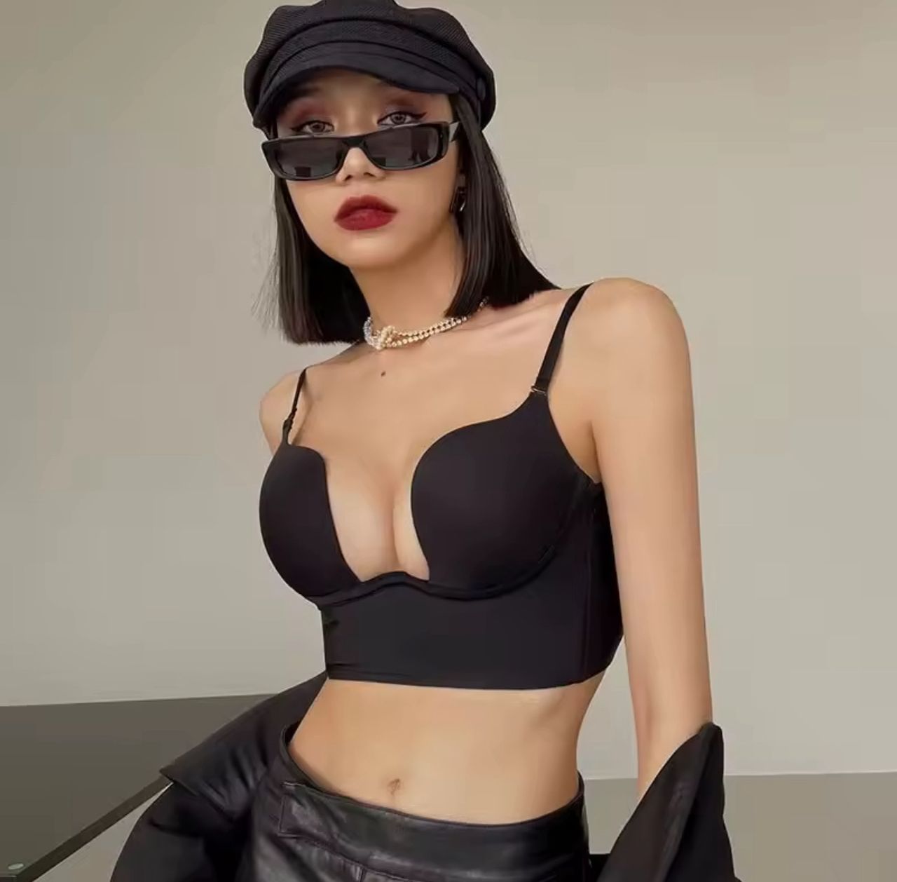 lowcut bra-luxe