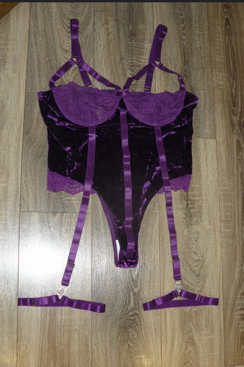 velvet lingrie
