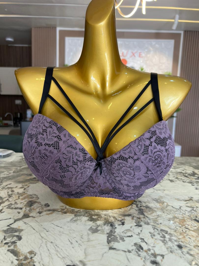 His W bra