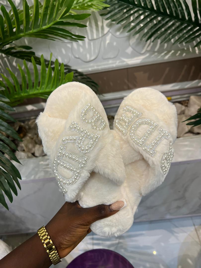 BRIDE CROSSED SLIDES