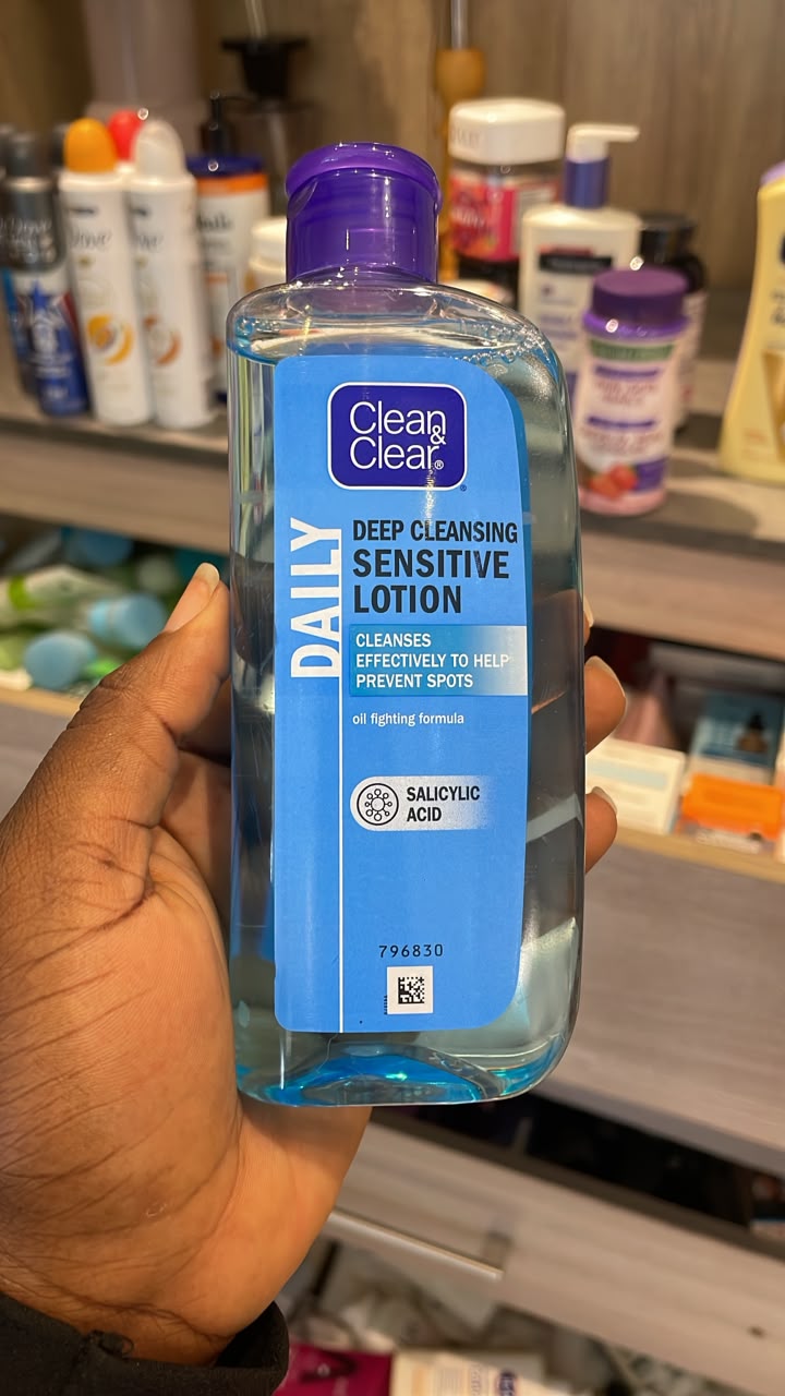 Clean&Clear Cleansing Lotion